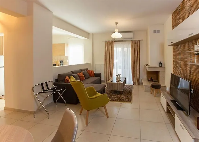 V Luxury Apartment 4